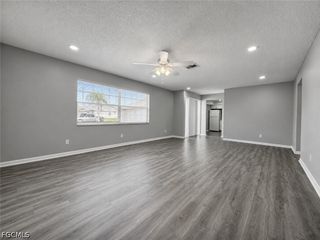 3509 SE 15th PL 3, Cape Coral, FL 33904