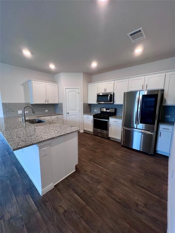 944 Vogel DR, Georgetown, TX 78626