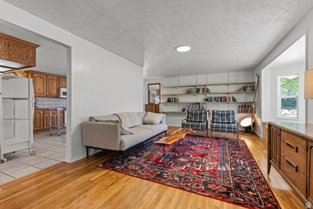 2317 E OAKRIDGE DR, Layton, UT 84040 — photo 3