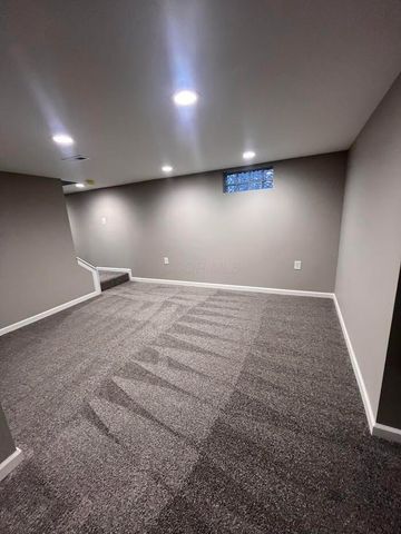 2867 E 10th Avenue, Columbus, OH 43219