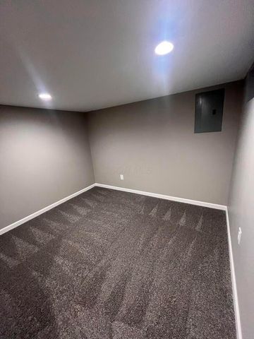 2867 E 10th Avenue, Columbus, OH 43219