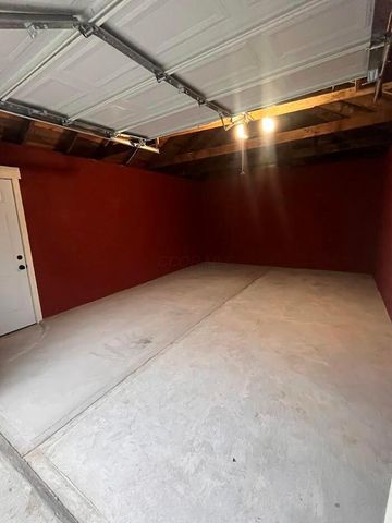 2867 E 10th Avenue, Columbus, OH 43219