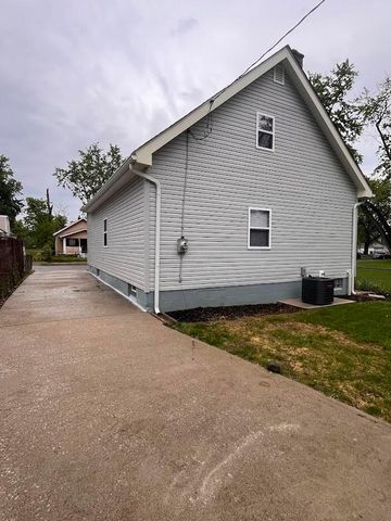 2867 E 10th Avenue, Columbus, OH 43219