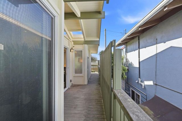 106 Winfield Way, Aptos, CA 95003