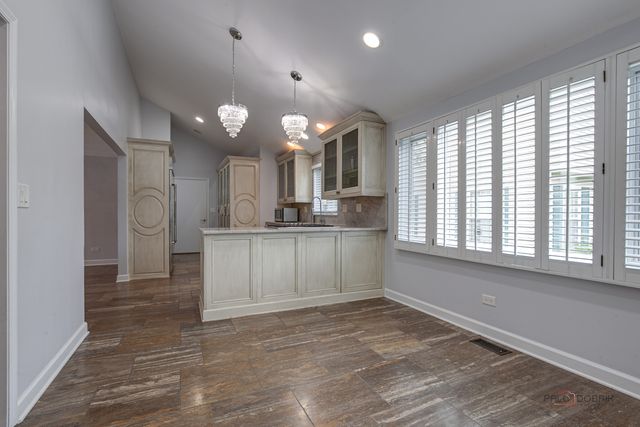 31 Fox Trail, Lincolnshire, IL 60069