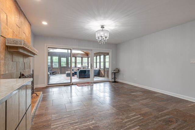 31 Fox Trail, Lincolnshire, IL 60069