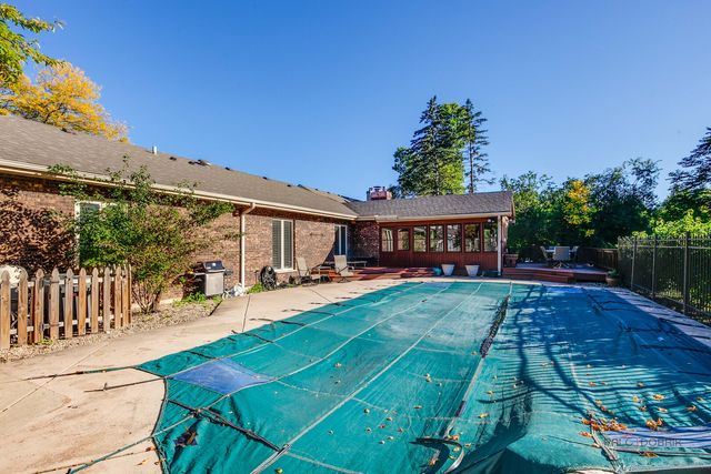 31 Fox Trail, Lincolnshire, IL 60069