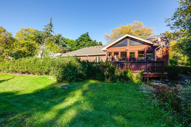 31 Fox Trail, Lincolnshire, IL 60069