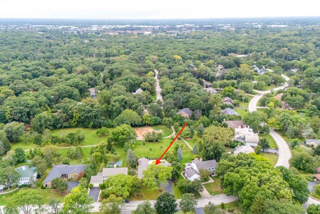 31 Fox Trail, Lincolnshire, IL 60069