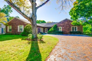 31 Fox Trail, Lincolnshire, IL 60069
