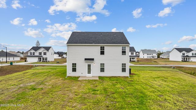 1522 Percheron Path, Fayetteville, NC 28312