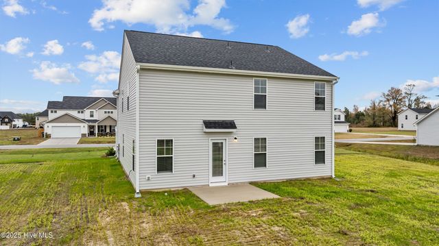 1522 Percheron Path, Fayetteville, NC 28312