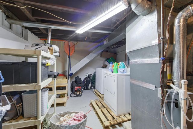 417 S Glendale St, Wichita, KS 67218