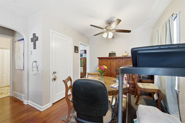 417 S Glendale St, Wichita, KS 67218