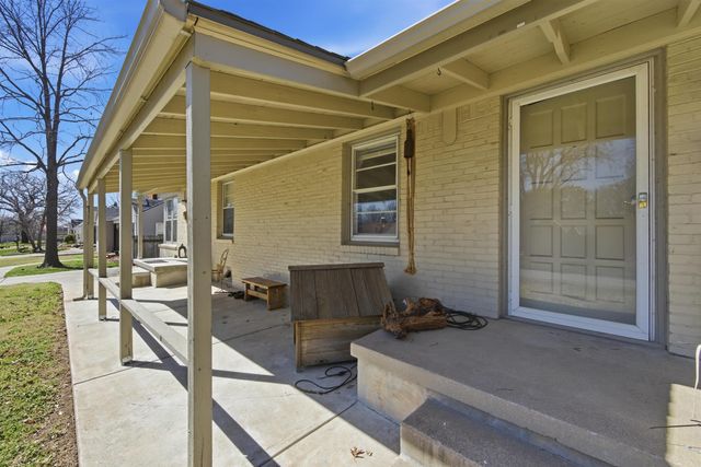 417 S Glendale St, Wichita, KS 67218