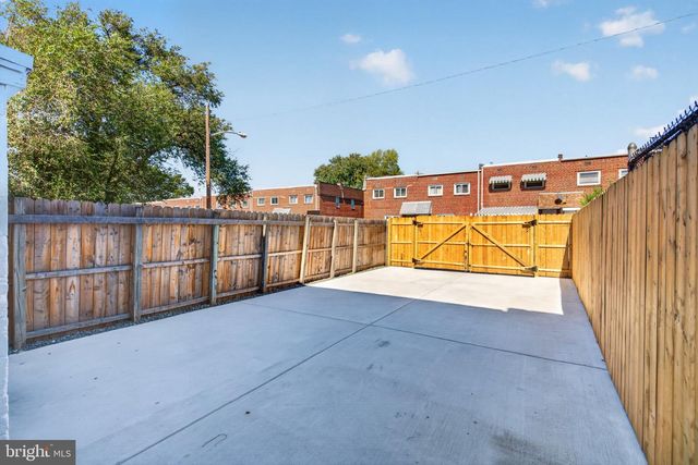 1116 N 33RD ST, Camden, NJ 08105
