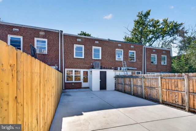 1116 N 33RD ST, Camden, NJ 08105