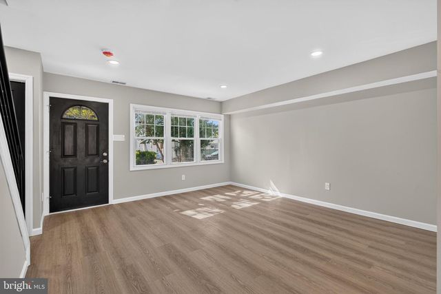 1116 N 33RD ST, Camden, NJ 08105