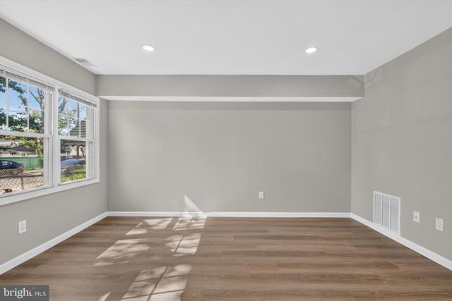 1116 N 33RD ST, Camden, NJ 08105