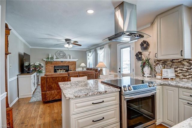 1708 Clevhamm Common CT, Virginia Beach, VA 23456