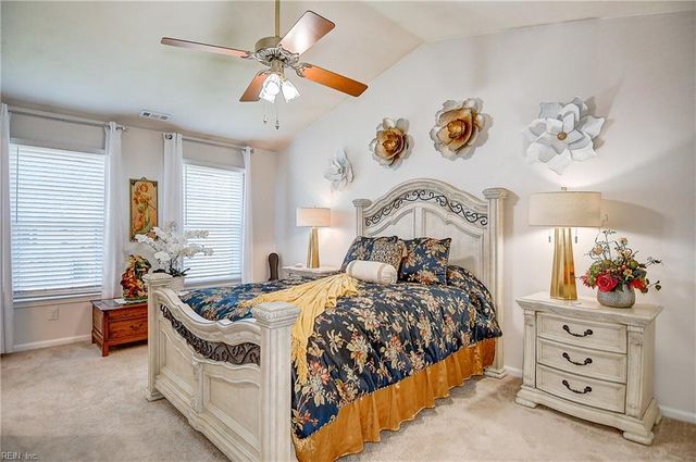 1708 Clevhamm Common CT, Virginia Beach, VA 23456