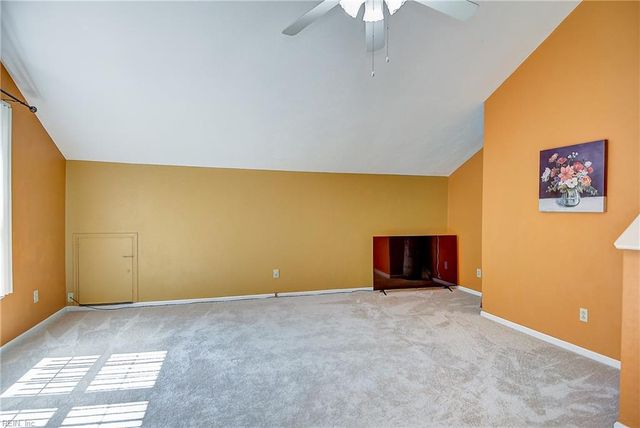 1708 Clevhamm Common CT, Virginia Beach, VA 23456