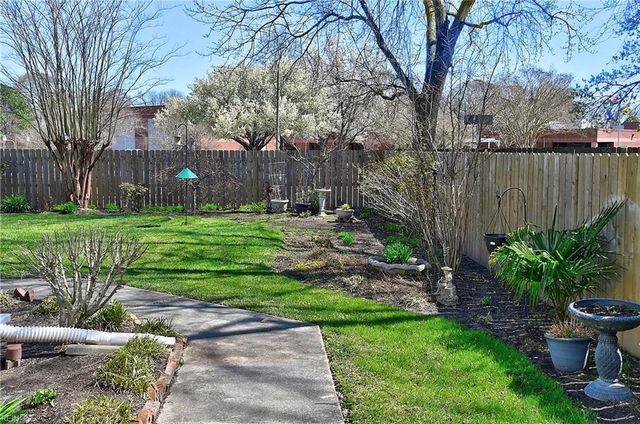 1708 Clevhamm Common CT, Virginia Beach, VA 23456