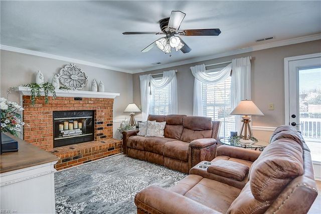 1708 Clevhamm Common CT, Virginia Beach, VA 23456