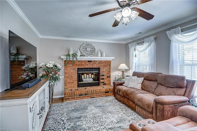 1708 Clevhamm Common CT, Virginia Beach, VA 23456