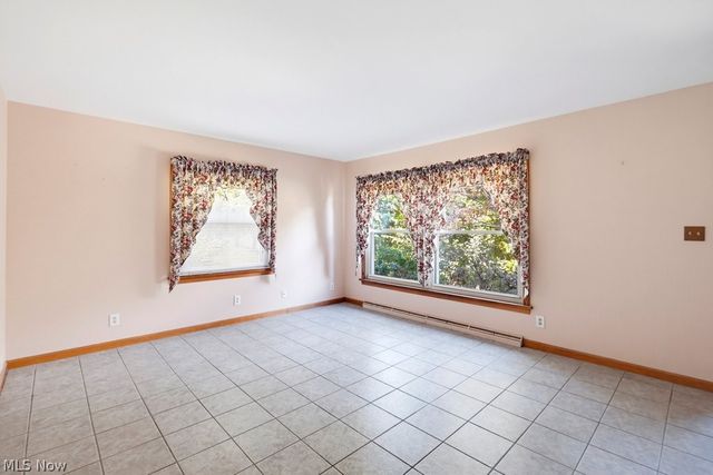 1170 Auburn Avenue, Barberton, OH 44203