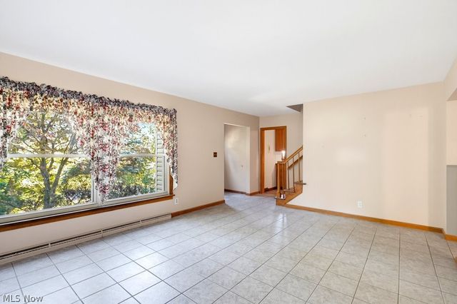 1170 Auburn Avenue, Barberton, OH 44203