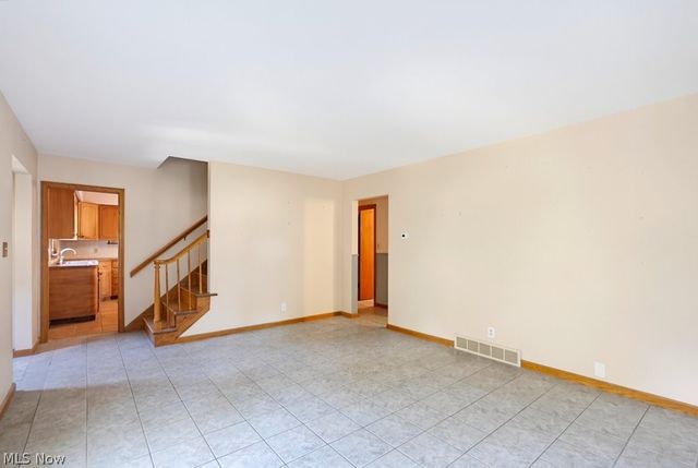 1170 Auburn Avenue, Barberton, OH 44203
