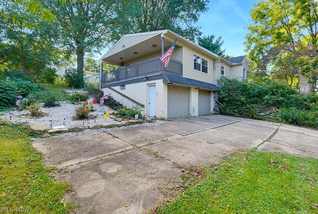 1170 Auburn Avenue, Barberton, OH 44203