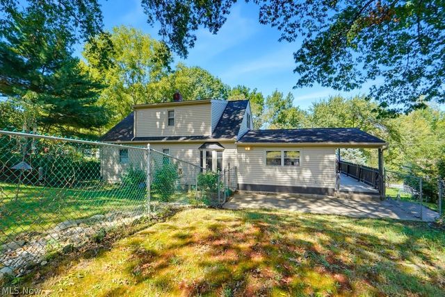 1170 Auburn Avenue, Barberton, OH 44203