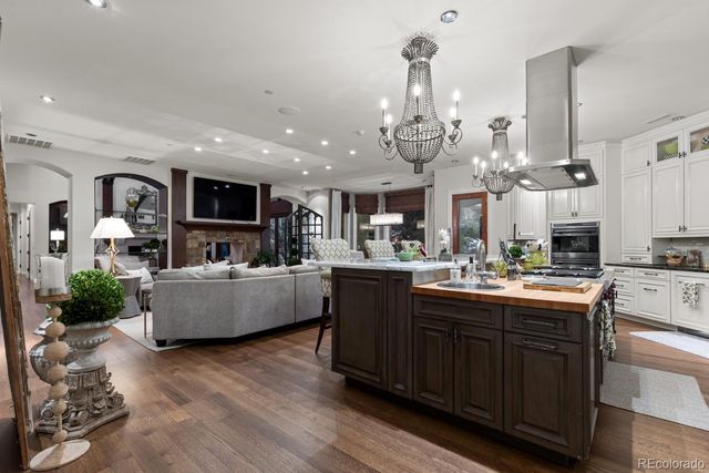 982 Preston Court, Castle Rock, CO 80108