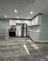 1357 Fairfield Avenue, Bridgeport, CT 06605