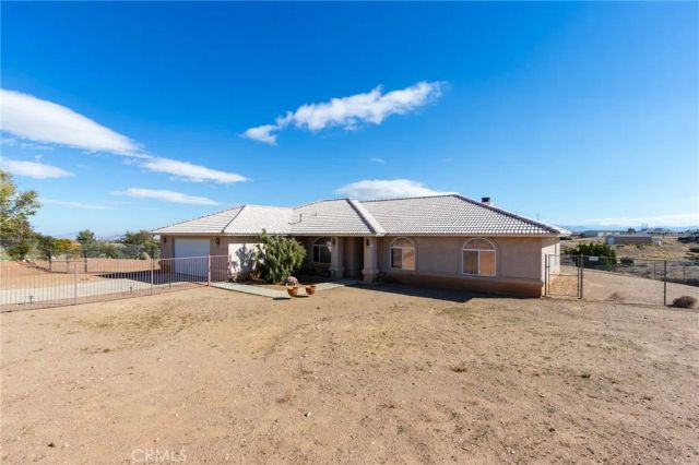 8605 Cantel Court, Oak Hills, CA 92344