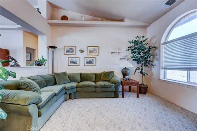 8605 Cantel Court, Oak Hills, CA 92344