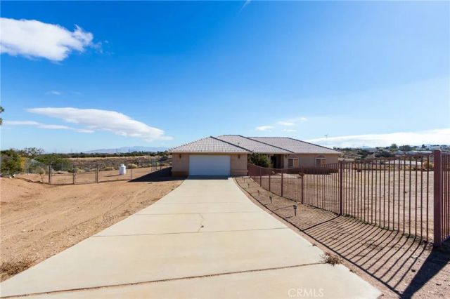 8605 Cantel Court, Oak Hills, CA 92344