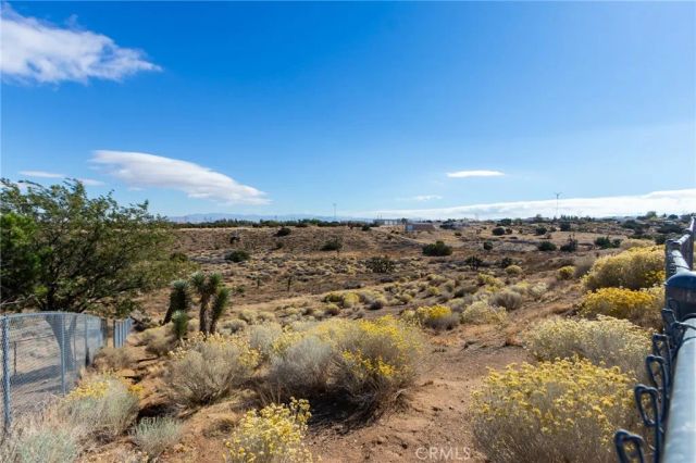 8605 Cantel Court, Oak Hills, CA 92344