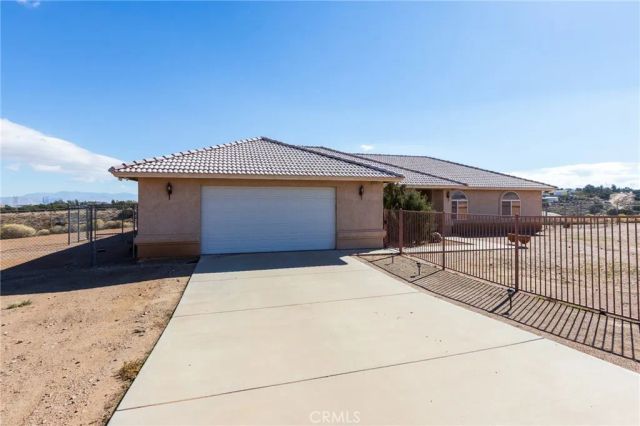 8605 Cantel Court, Oak Hills, CA 92344