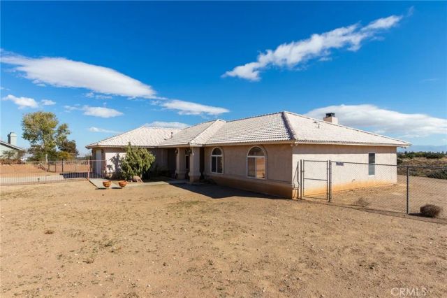 8605 Cantel Court, Oak Hills, CA 92344