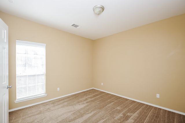 7504 Quail Springs Drive, Arlington, TX 76002