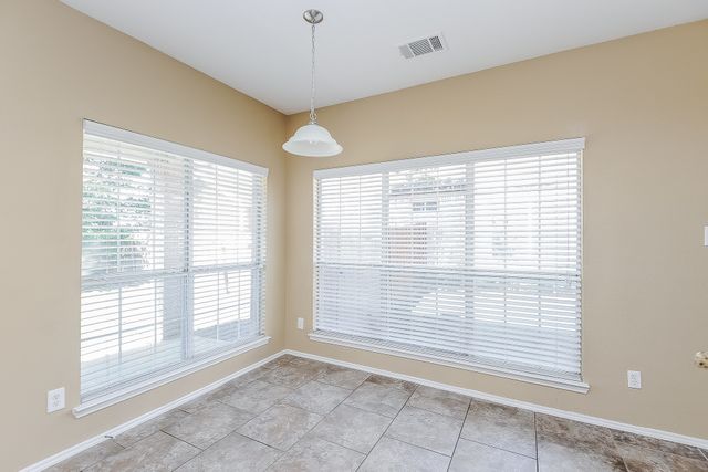 7504 Quail Springs Drive, Arlington, TX 76002