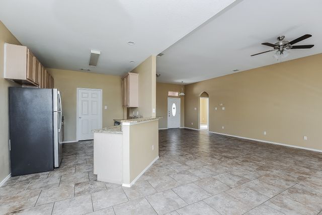 7504 Quail Springs Drive, Arlington, TX 76002