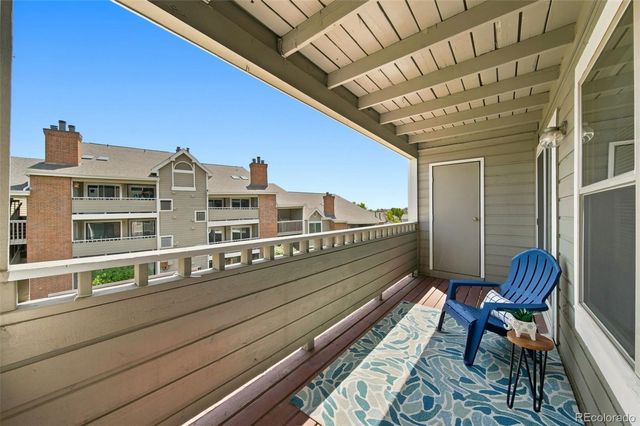 12093 W Cross Drive 204, Littleton, CO 80127