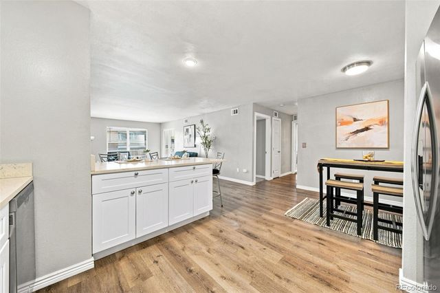 12093 W Cross Drive 204, Littleton, CO 80127