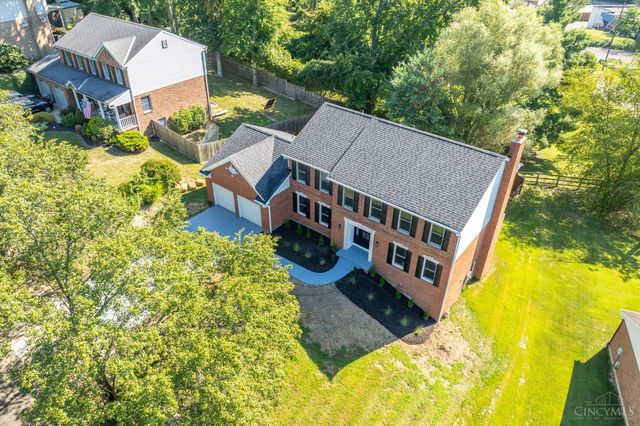 8205 Indian Trail Drive, Madeira, OH 45243