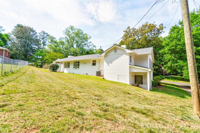 809 Forest Hills Drive, Shelby, NC 28150