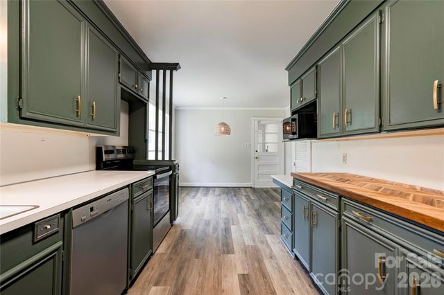 809 Forest Hills Drive, Shelby, NC 28150